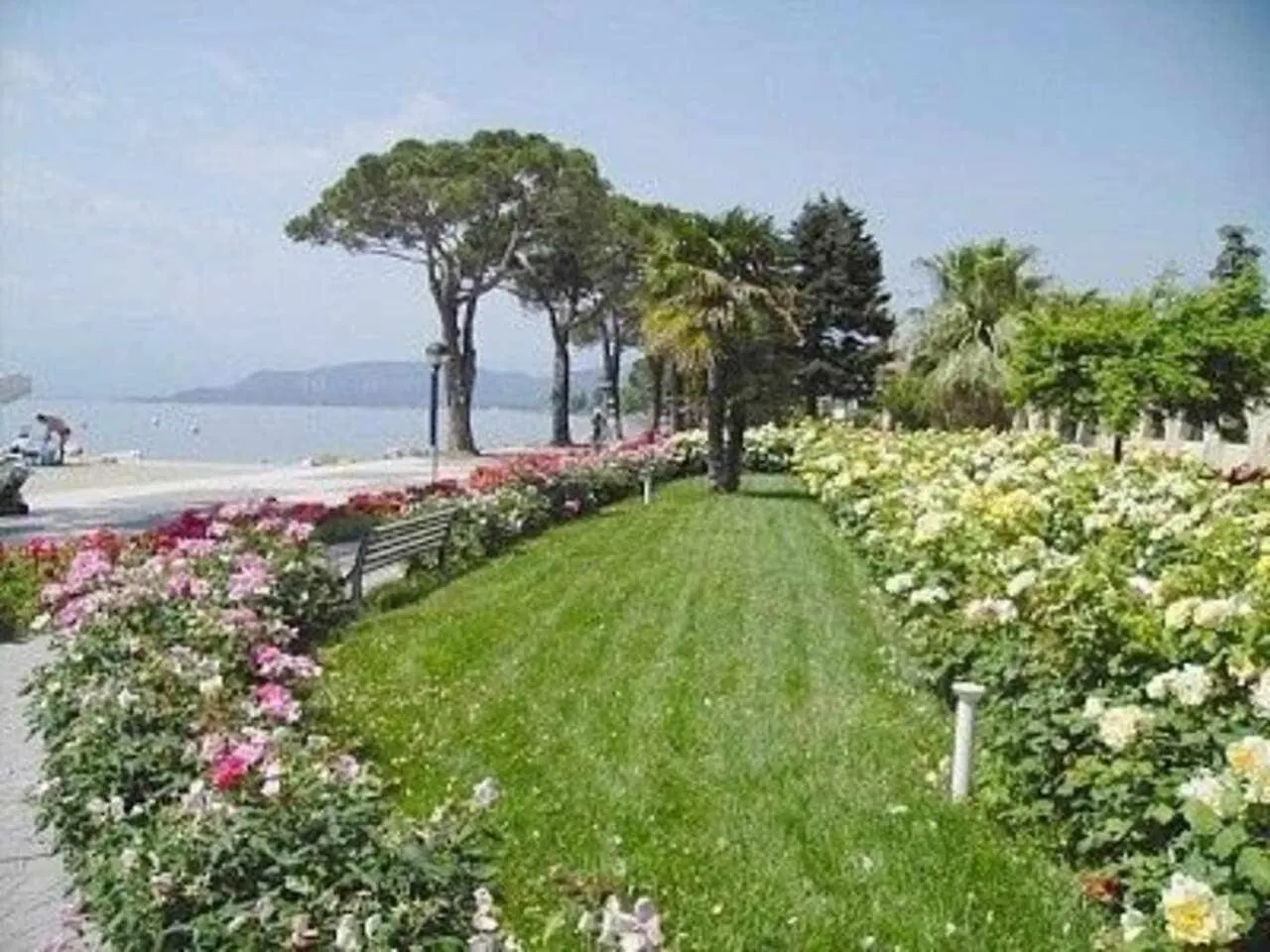 Residence Florida B2-200M Dal Lago,Ac,Balcone Lazise 0*,